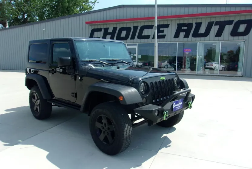 2016 Jeep Wrangler Black Bear photo 1