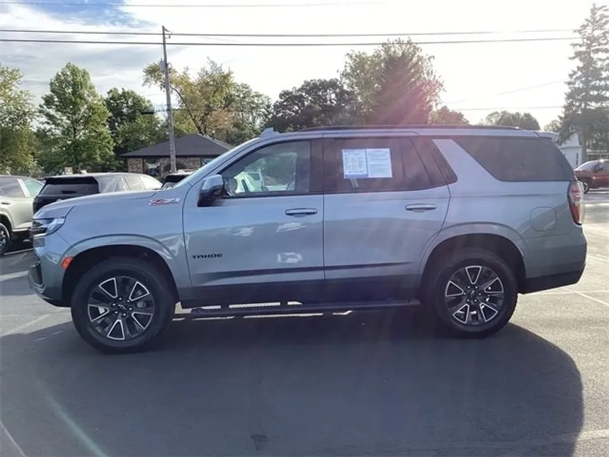 2023 Chevrolet Tahoe Z71 photo 1