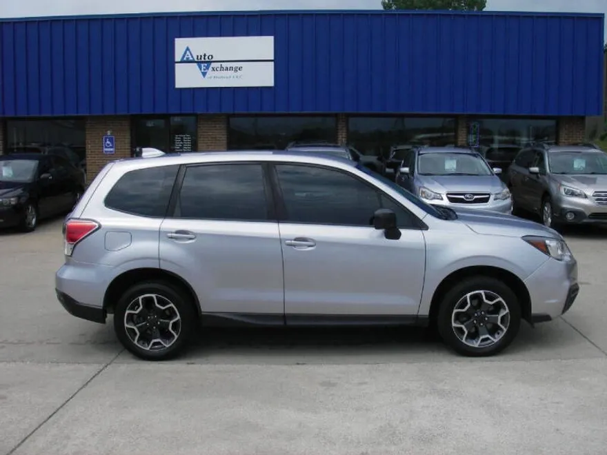 2018 Subaru Forester 2.5i photo 1