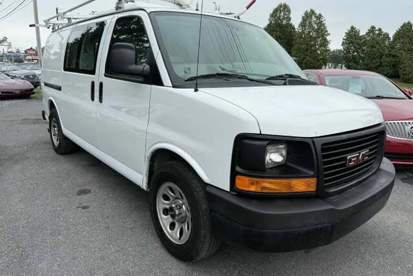 2014 Gmc Savana 1500 Cargo photo 1