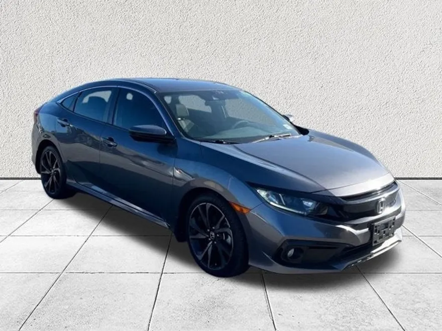 2021 Honda Civic Sport photo 1