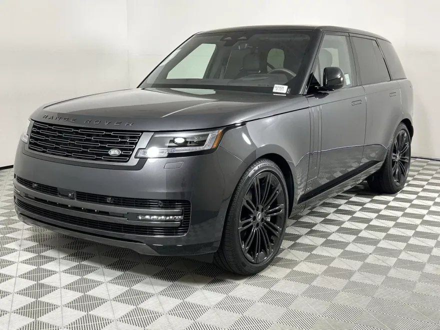 2025 Land Rover Range Rover SE photo 1