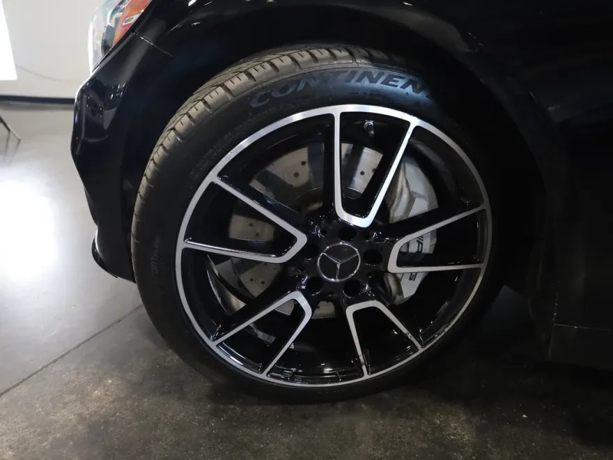2018 Mercedes Benz C AMG 43 photo 1