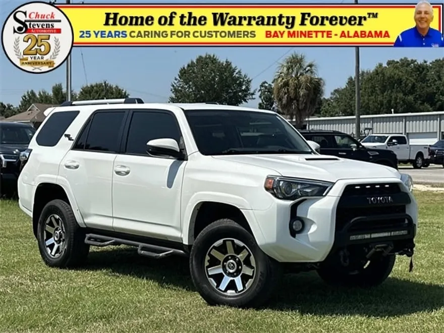 2017 Toyota 4Runner SR5 Premium photo 1