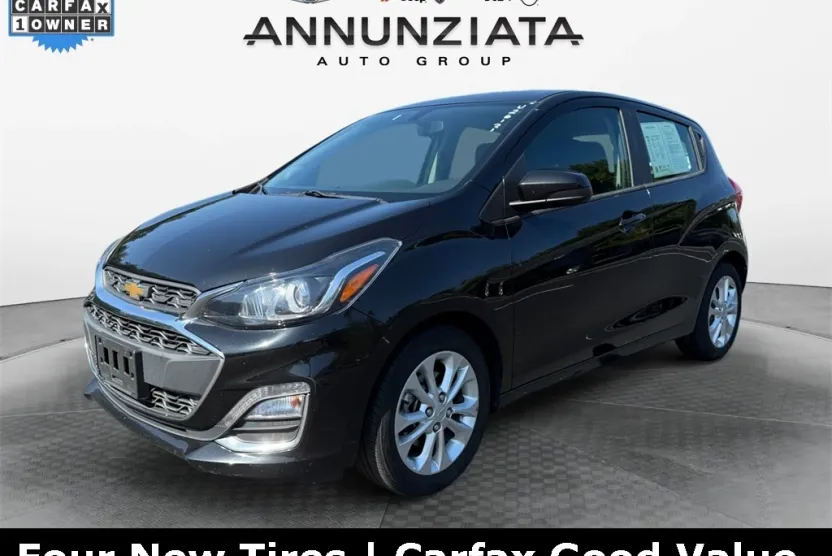 2021 Chevrolet Spark 1LT photo 1
