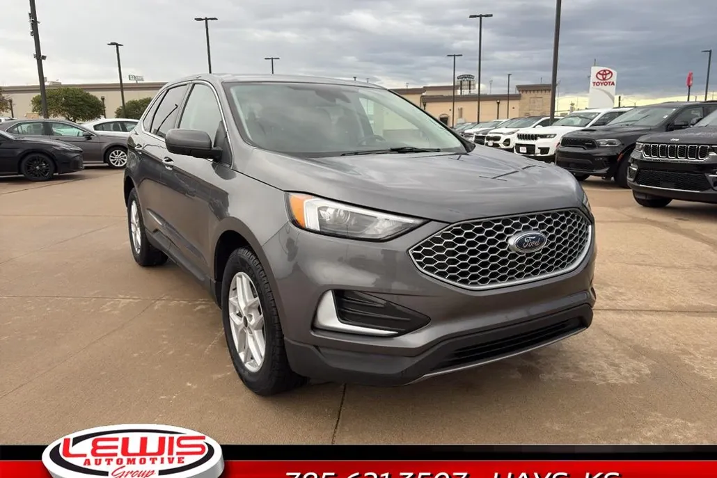 2024 Ford Edge SEL photo 1