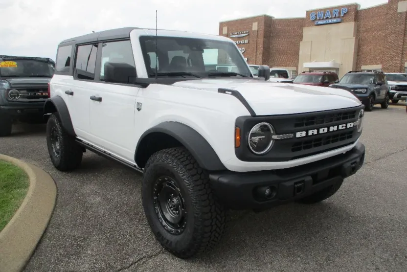 2025 Ford Bronco Big Bend photo 1