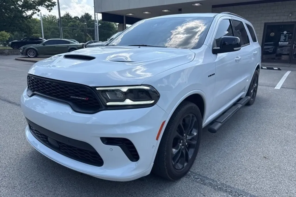 2024 Dodge Durango R/T Premium photo 1