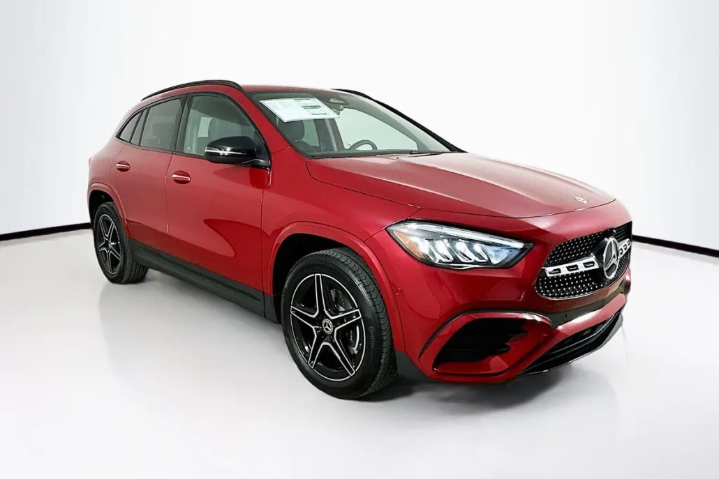 2026 Mercedes Benz GLA 250 4MATIC photo 1