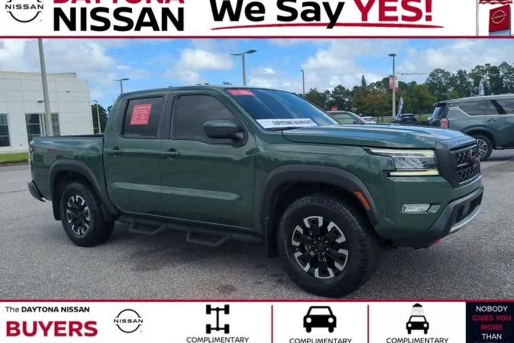 2022 Nissan Frontier PRO-4X photo 1