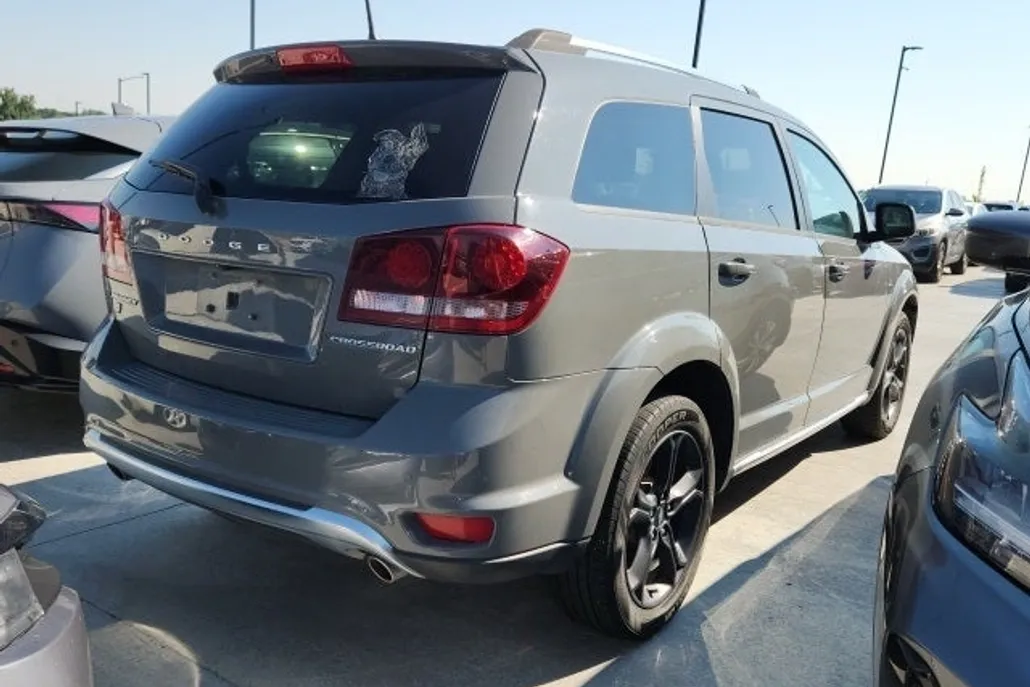 2019 Dodge Journey Crossroad photo 1