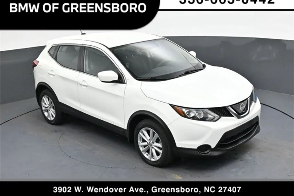 2019 Nissan Rogue Sport S photo 1