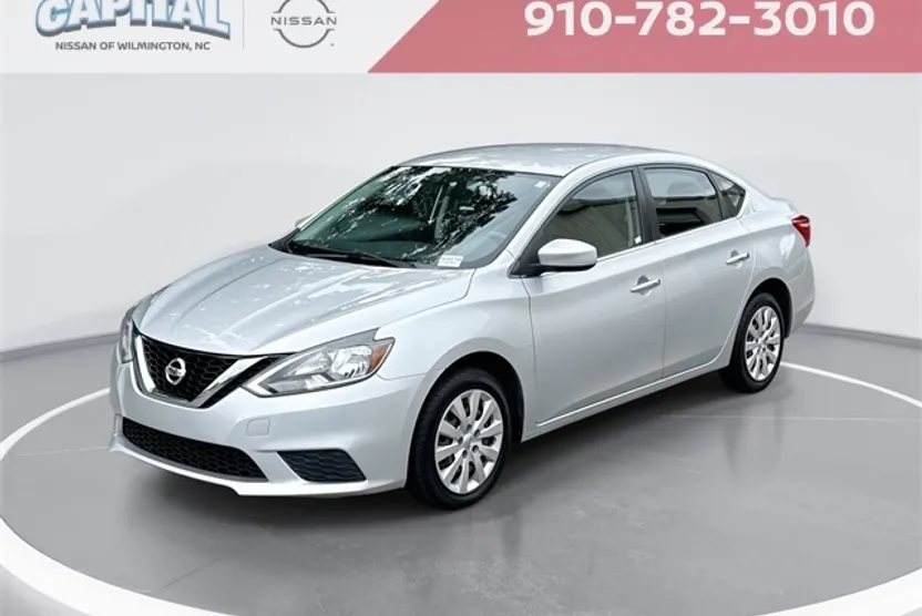 2017 Nissan Sentra SV photo 1