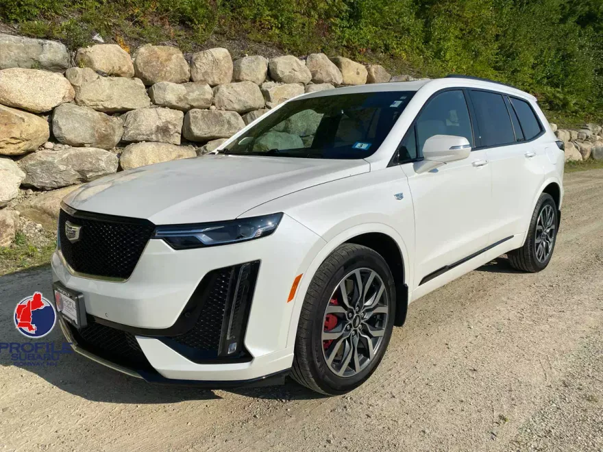 2023 Cadillac XT6 Sport photo 1