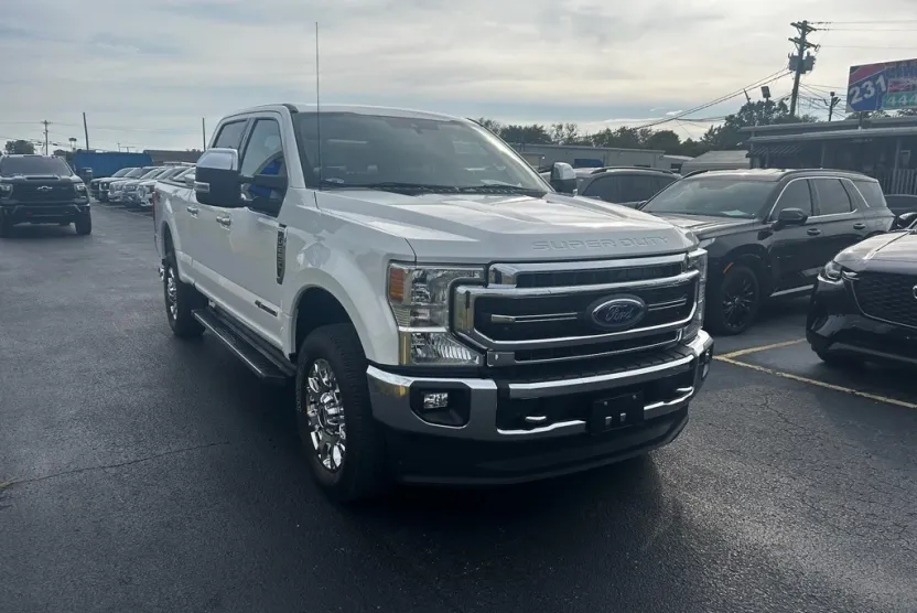 2021 Ford F-250 Lariat photo 1