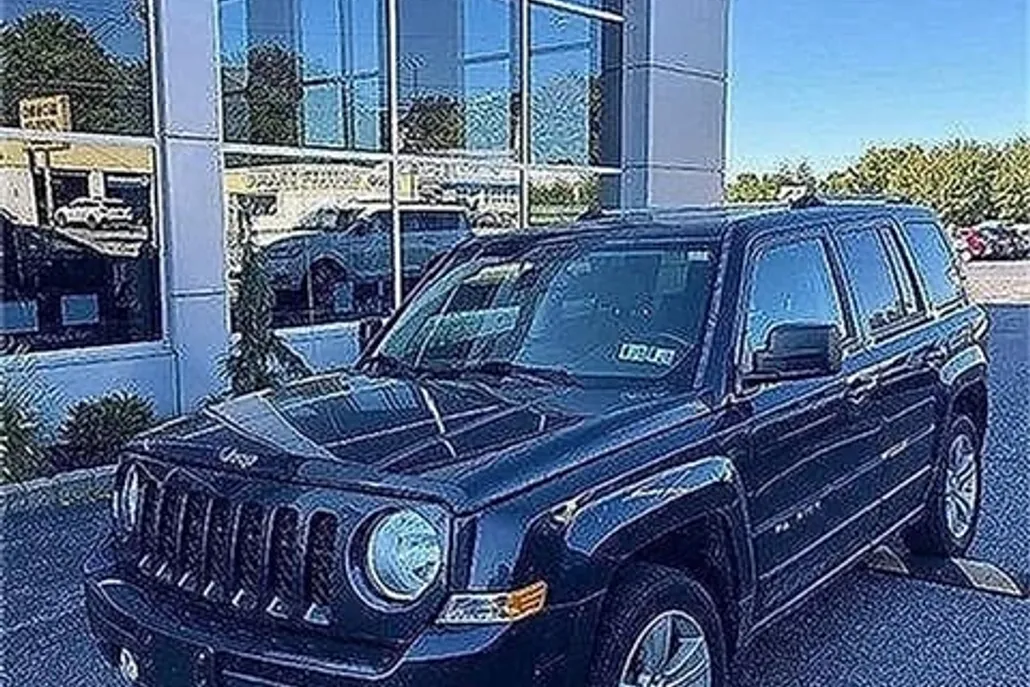 2016 Jeep Patriot High Altitude photo 1