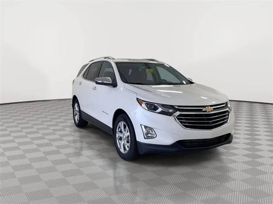 2021 Chevrolet Equinox Premier photo 2