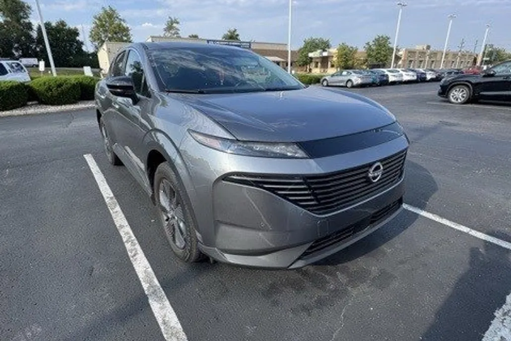 2025 Nissan Murano SL photo 1