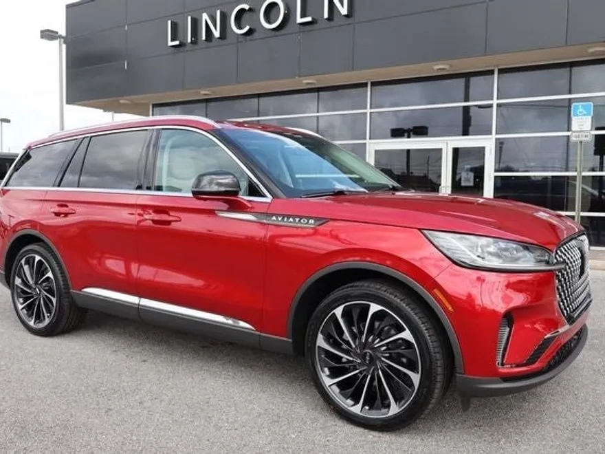 2025 Lincoln Aviator Reserve photo 1