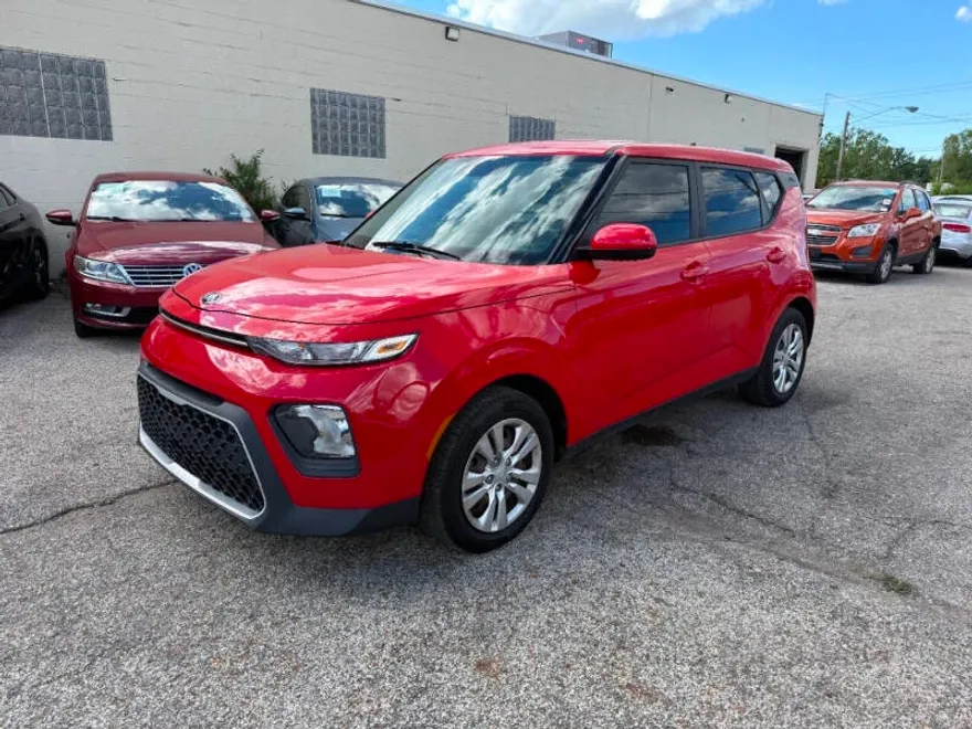 2021 Kia Soul LX photo 1