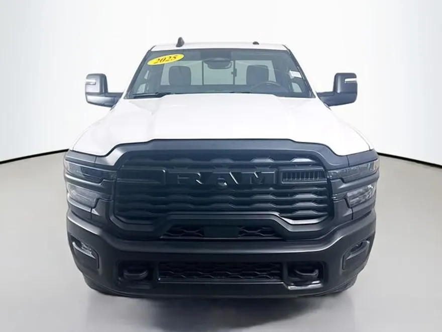 2025 Ram 3500 Tradesman photo 1