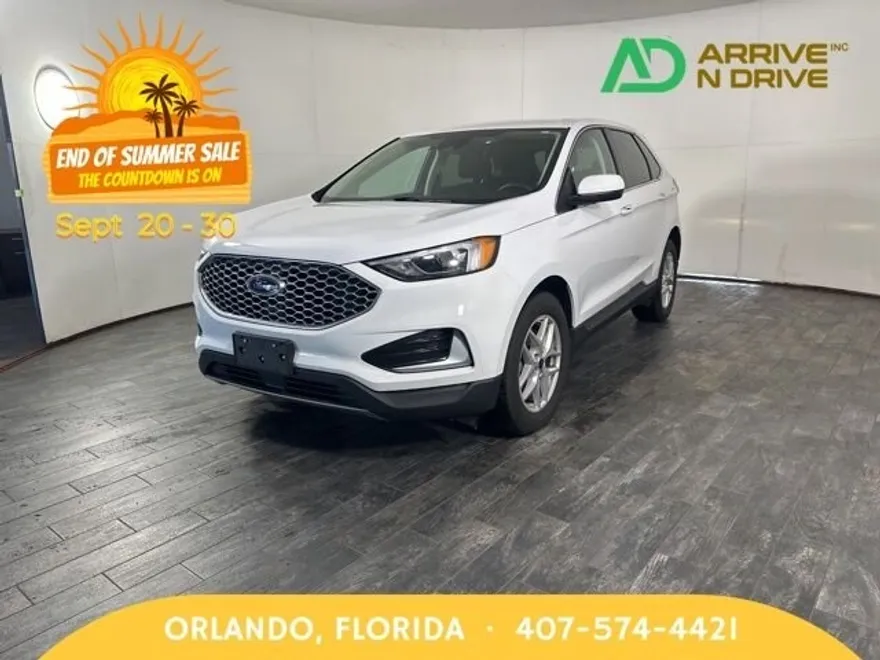 2024 Ford Escape ST-Line photo 1