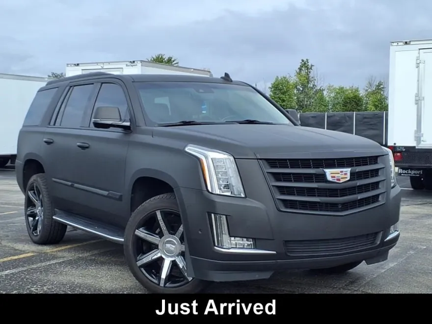 2019 Cadillac Escalade Luxury photo 1
