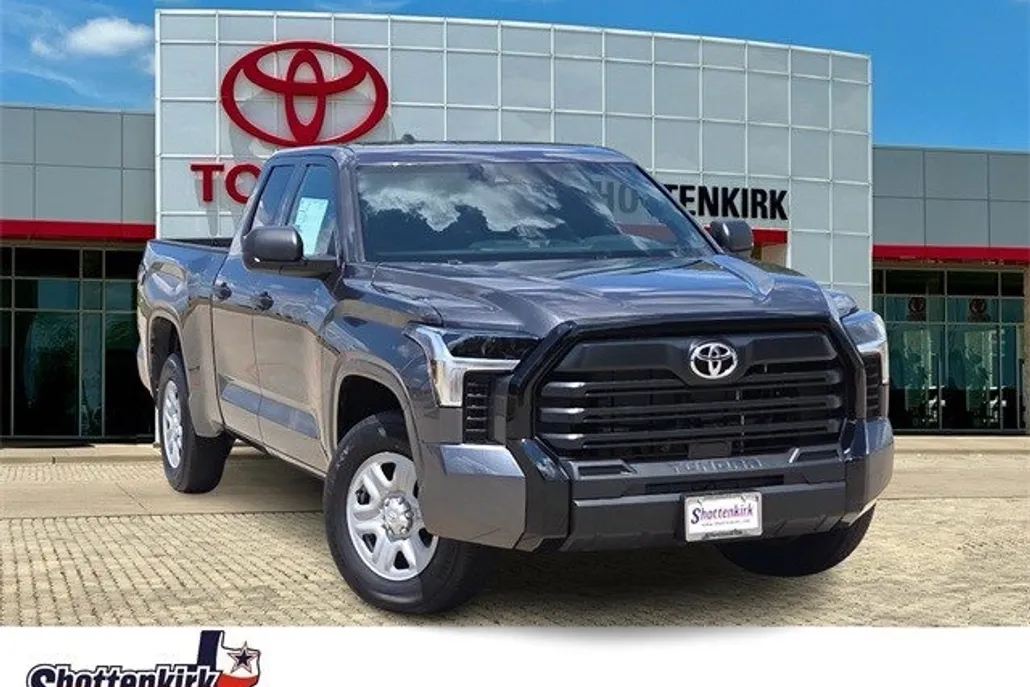 2026 Toyota Tundra SR Double Cab photo 1