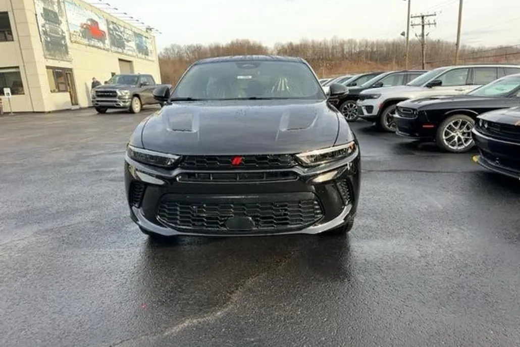 2024 Dodge Hornet GT photo 1