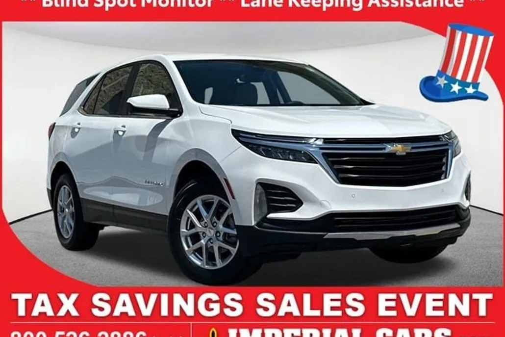 2023 Chevrolet Equinox LT photo 1