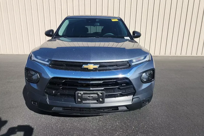 2022 Chevrolet Trailblazer LS photo 1