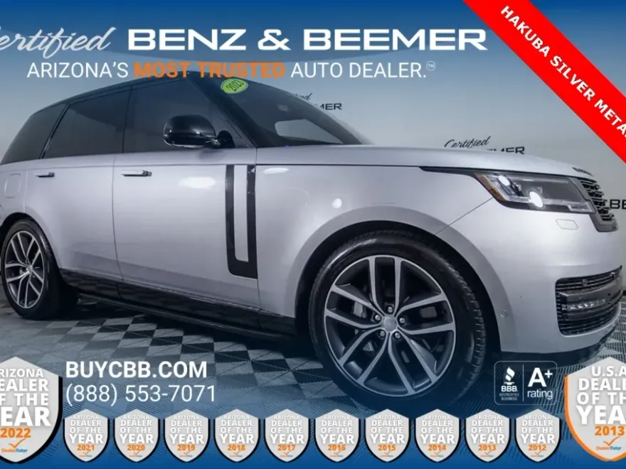 2023 Land Rover Range Rover SE photo 1