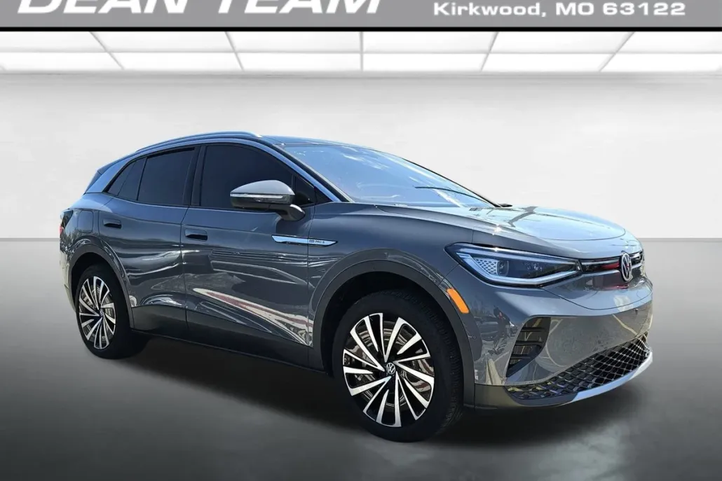 2023 Volkswagen ID.4 Pro Plus photo 1