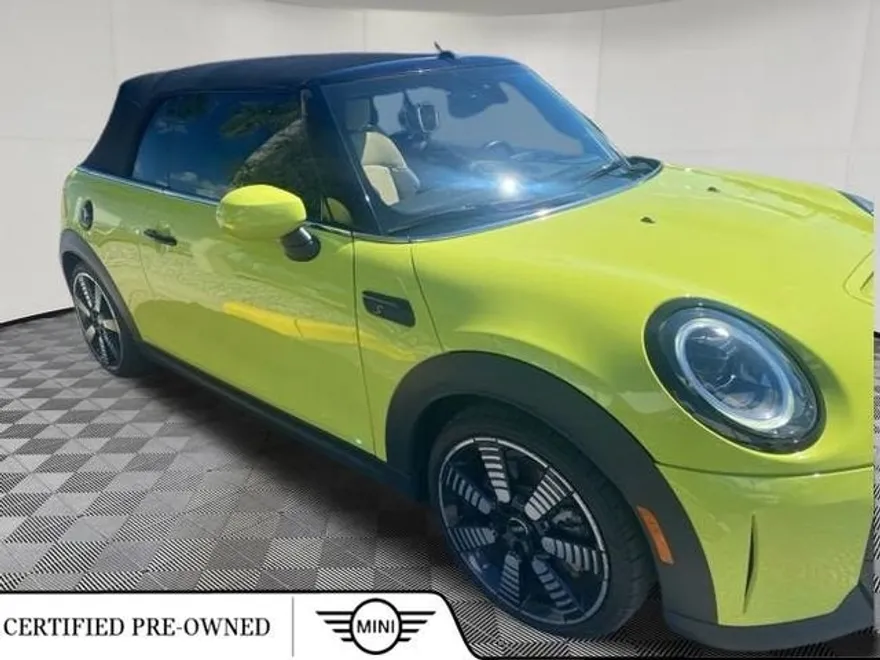 2023 Mini Cooper Convertible S photo 1