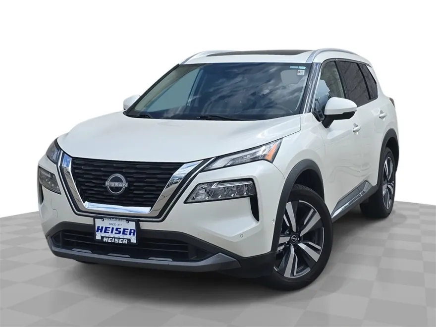 2023 Nissan Rogue SL photo 1