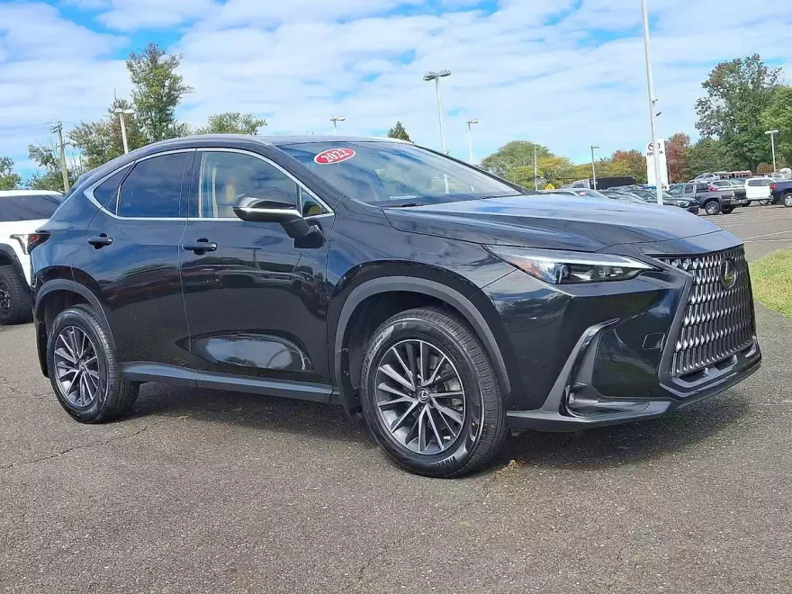 2022 Lexus NX 350 photo 1