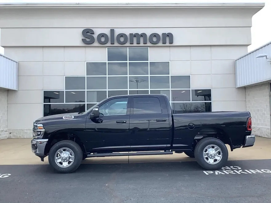2025 Ram 2500 Tradesman photo 1
