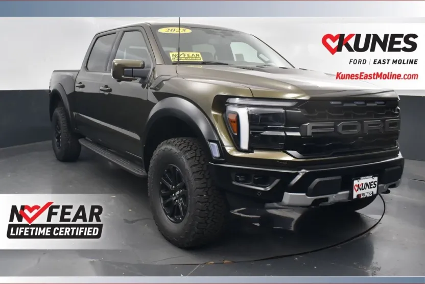 2025 Ford F-150 Raptor photo 1