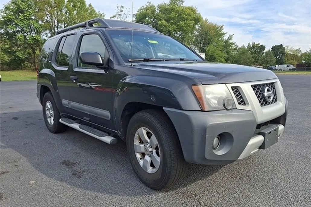2013 Nissan Xterra S photo 1