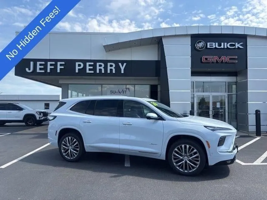 2026 Buick Enclave Avenir photo 1
