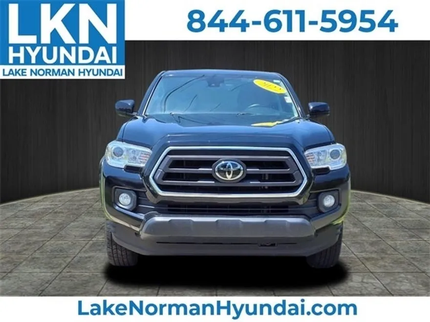 2022 Toyota Tacoma SR5 V6 photo 1