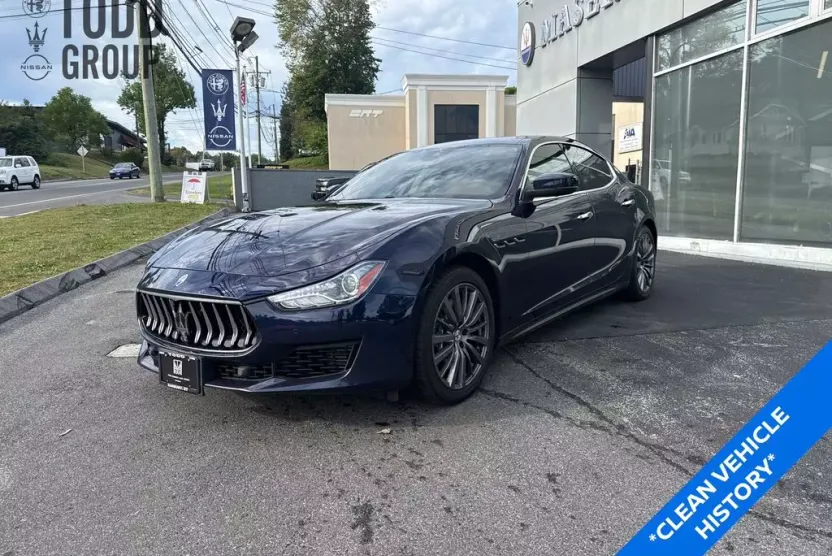 2021 Maserati Ghibli S Q4 photo 1