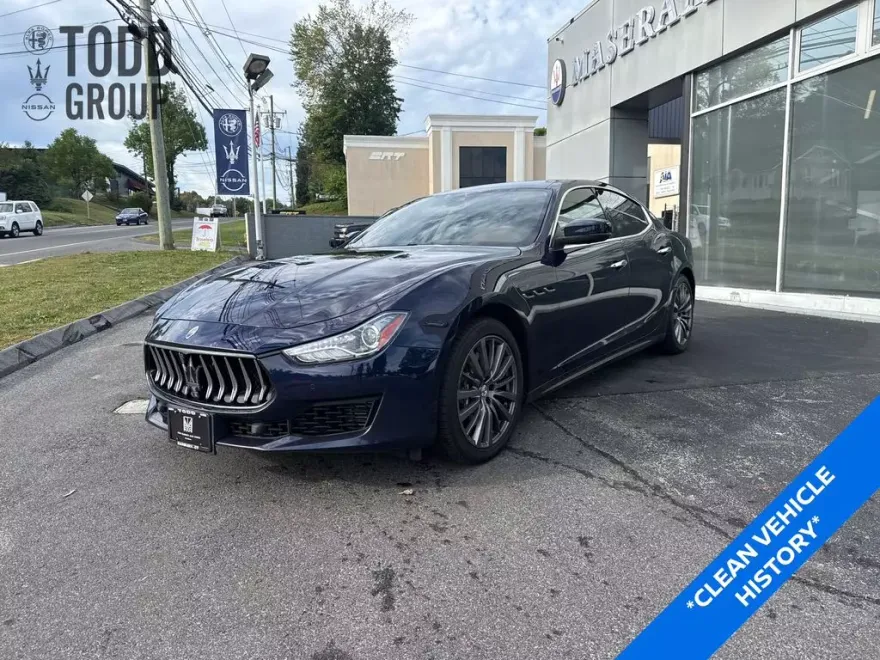 2021 Maserati Ghibli S Q4 photo 1