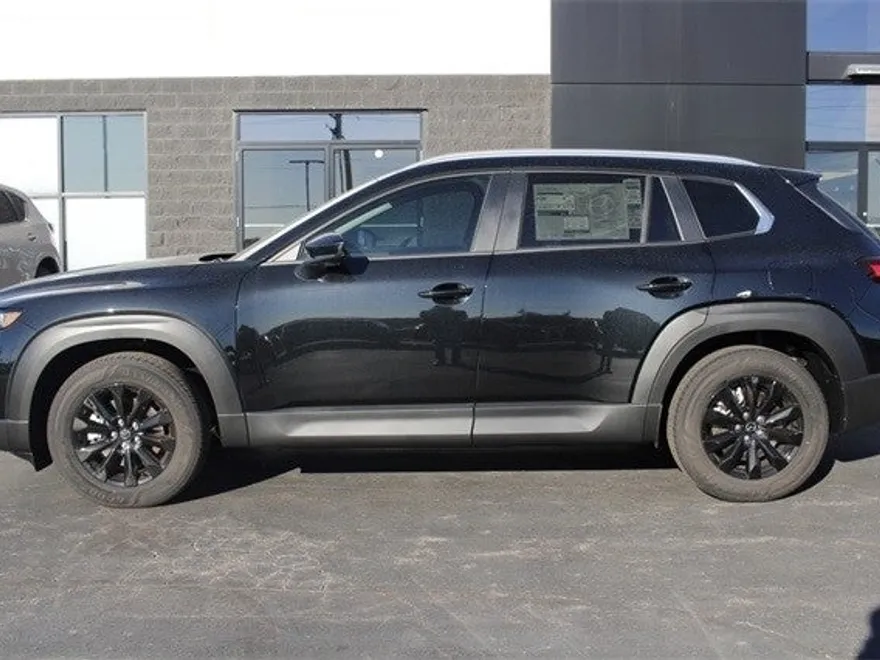 2025 Mazda CX-50 2.5 S Preferred photo 1