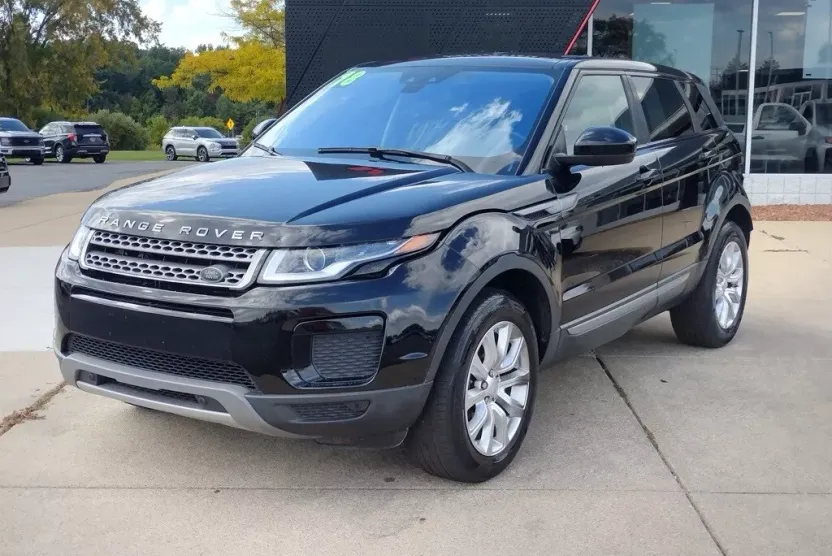 2018 Land Rover Range Rover Evoque SE photo 1