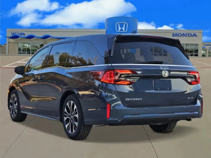 2026 Honda Odyssey Elite photo 1