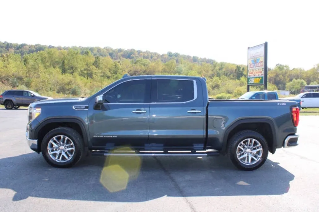 2019 Gmc Sierra 1500 SLT photo 1