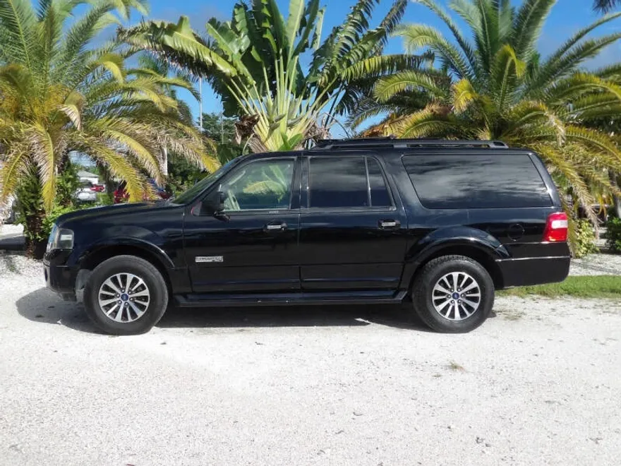 2008 Ford Expedition EL Eddie Bauer photo 1