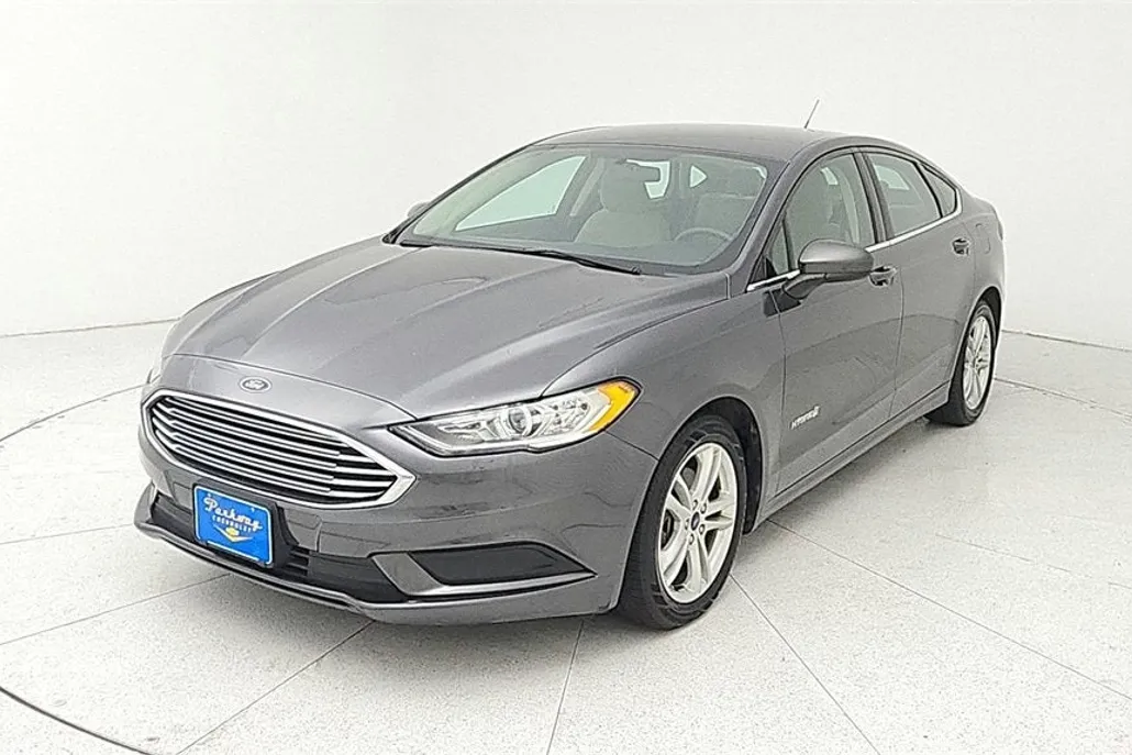 2018 Ford Fusion Hybrid S photo 1