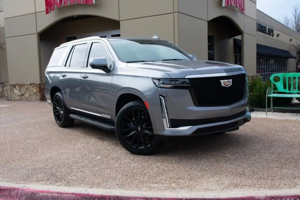 2021 Cadillac XT4 Premium Luxury photo 1